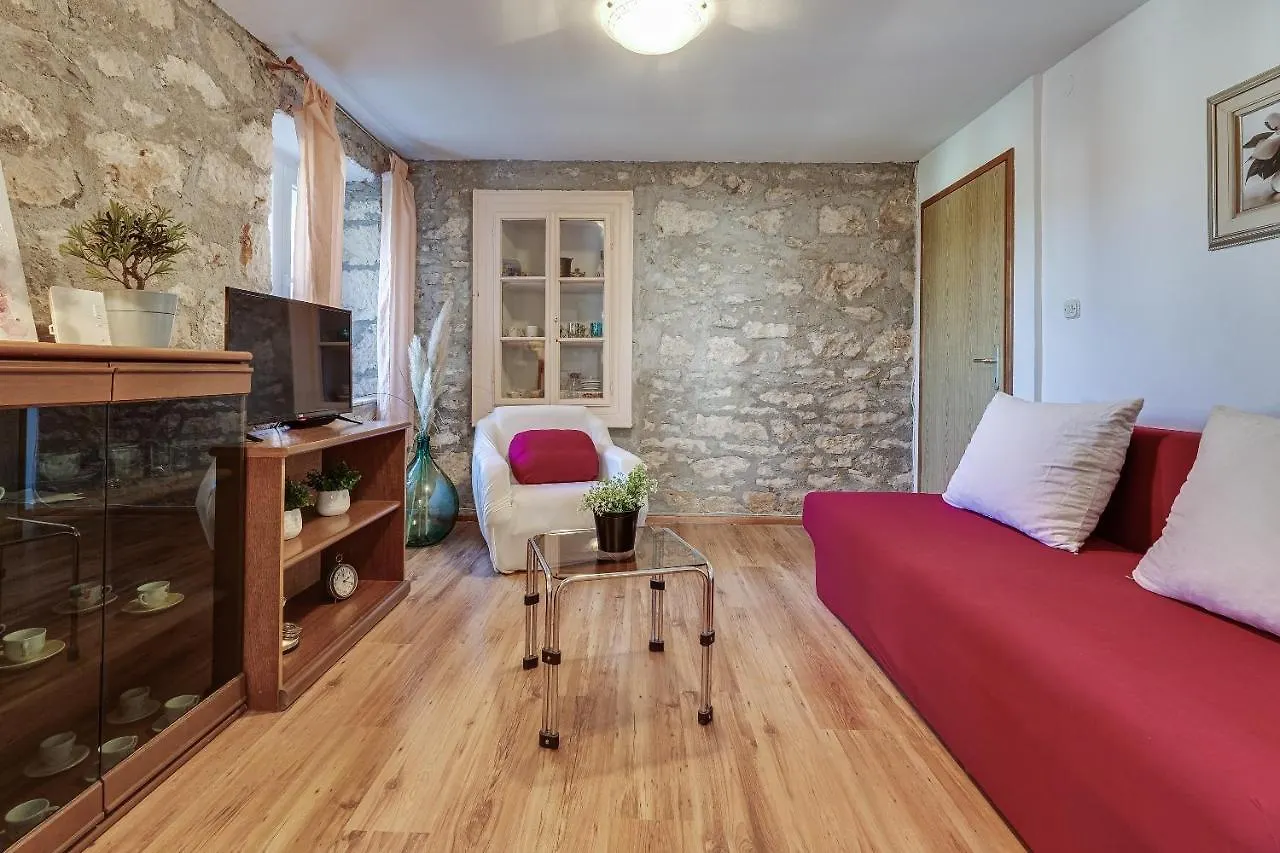 Holiday Home Nada - Peaceful Veli Rat