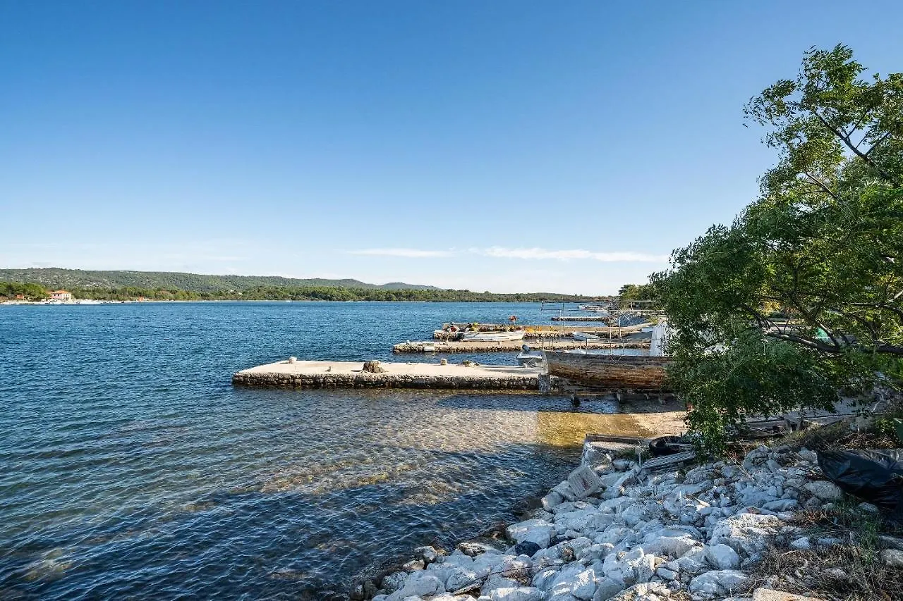 Holiday Home Nada - Peaceful Veli Rat Croatia